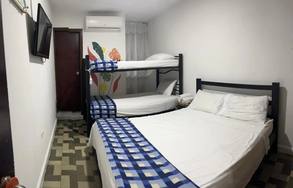 Guest house Hotel Habibi Barranquilla